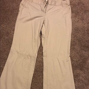 Marisa fit loft khakis in good condition